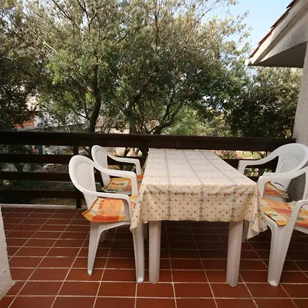 Apartment By The Sea Mandre, Pag - 6545 Kolan